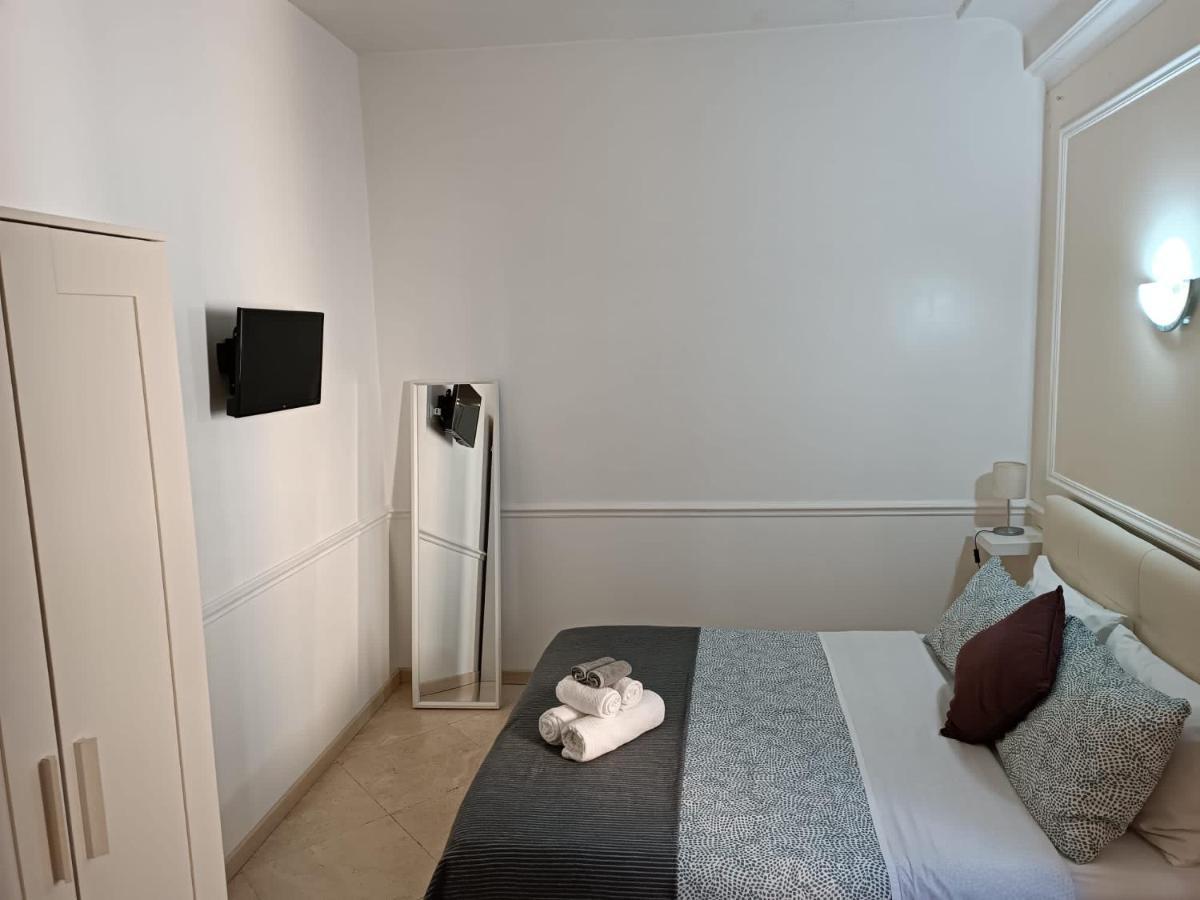 Navona Private Rooms Bnb Rzym Zewnętrze zdjęcie