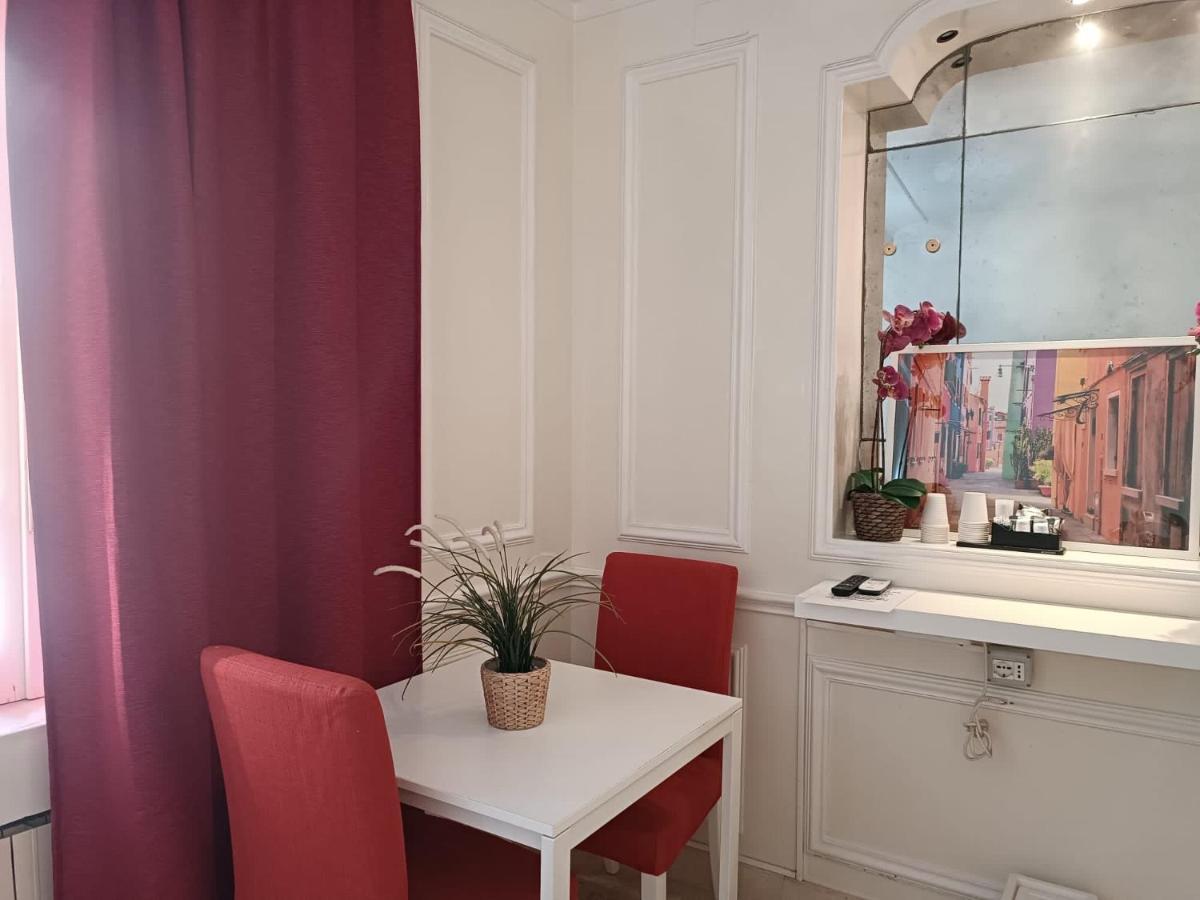 Navona Private Rooms Bnb Rzym Zewnętrze zdjęcie